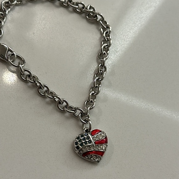 Swarovski Crystal American Flag Heart Silver tone patriotic Bracelet - Picture 8 of 8